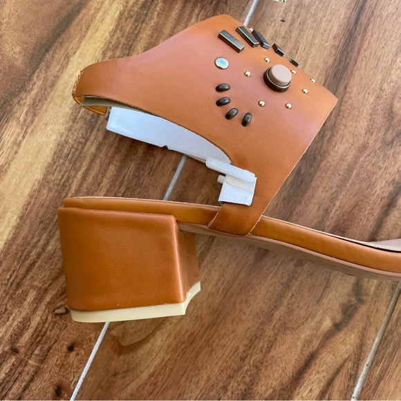 NIB Kelsi Dagger Brooklyn Sabrina Studded Vegan Leather Sandals Size 7.5 - Picture 8 of 13